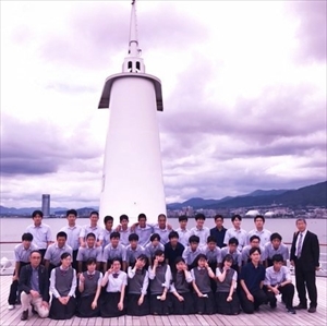image8-1 R